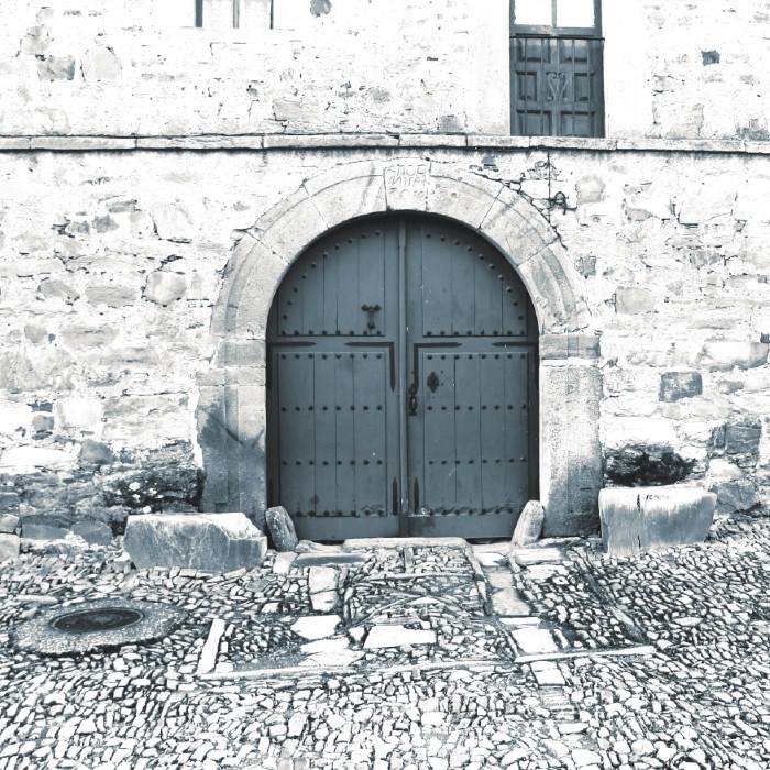 Puerta tradicional en Castrillo de los Polvazares